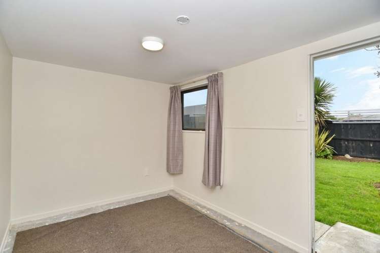 132 Pacific Road North New Brighton_15