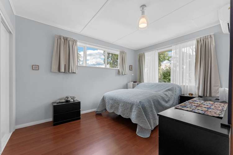 2/331 Royal Road Massey_13