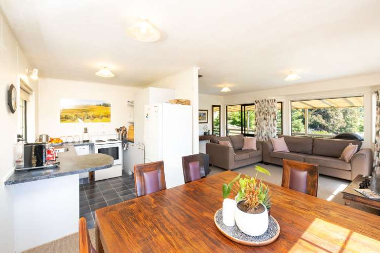 108 Lane Road Havelock North_5