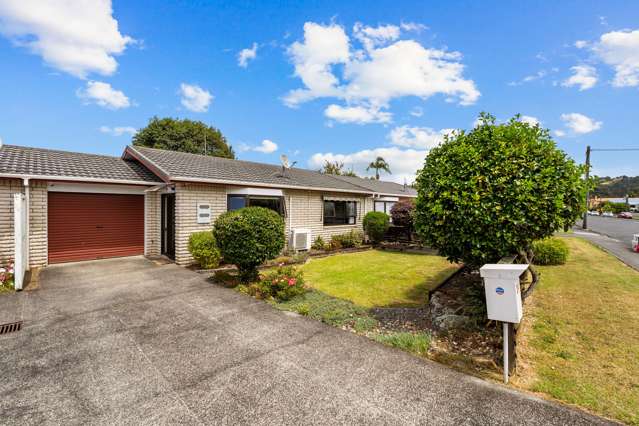 1 Dinniss Avenue Regent_2