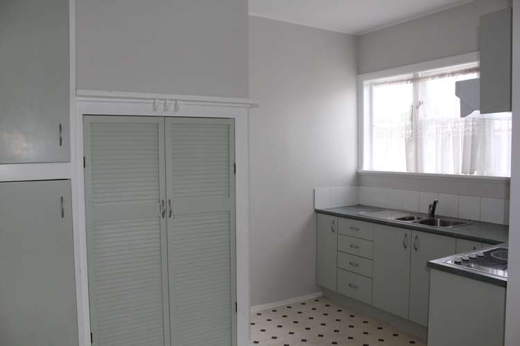 68 Cole Street Dannevirke_9