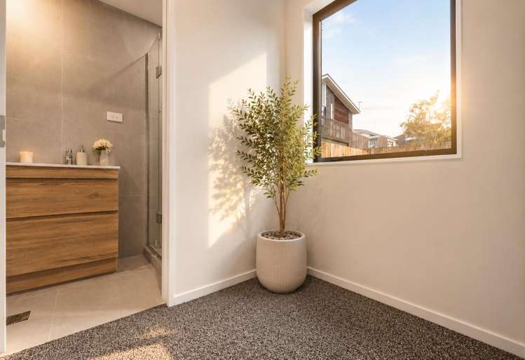 4202D Great North Road Glendene_7