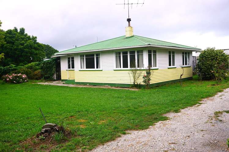 1 River Road Matawhero_0