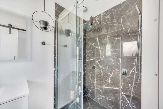 4 Wisteria Grove Maungaraki_2