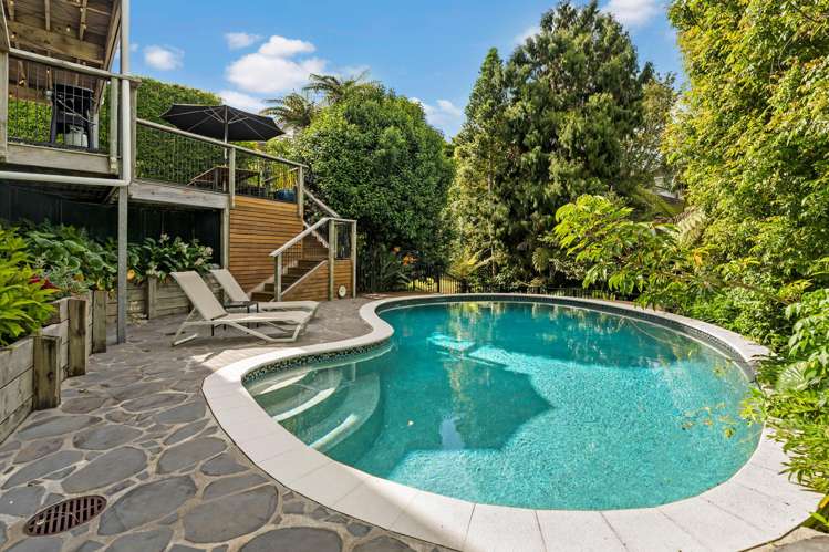 92 Parr Terrace Castor Bay_11