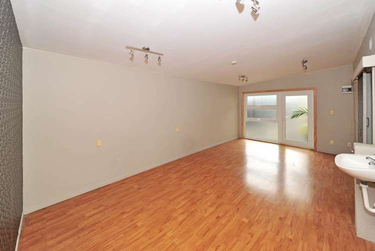 7 Tomlinson Street Hillpark_15