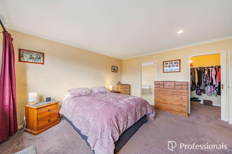 13 Birkinshaw Grove Riverstone Terraces_10