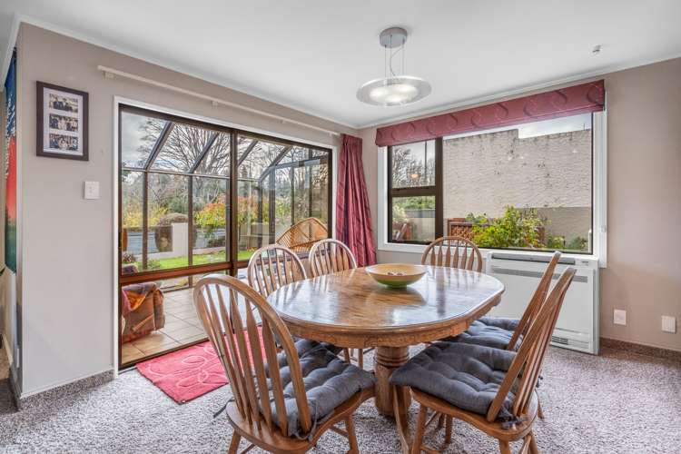 293 Queens Drive Windsor_2