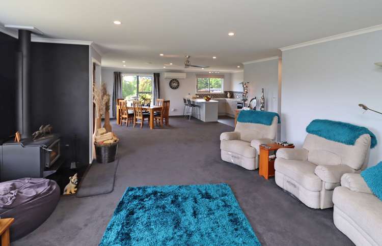 335 Homestead Road Weston_6