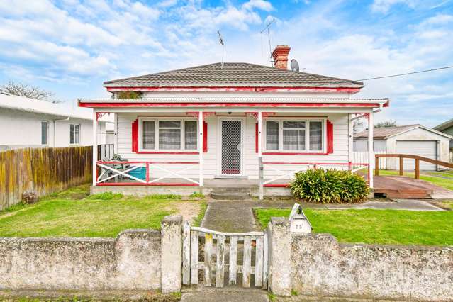 Must Be Sold - Declared Reserve $335,000