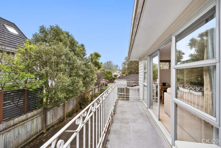 52b Queens Grove Lower Hutt Central_13