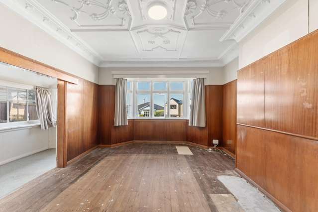 31 Dundonald Street Tainui_1