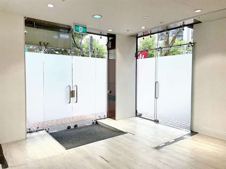 1/100 Willis St Wellington Central_4