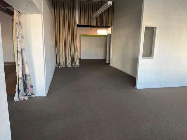 319 -319A Main Street Palmerston North Central_1
