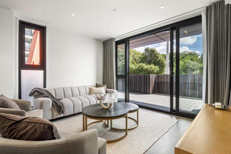 3/219 Lake Road Northcote_11