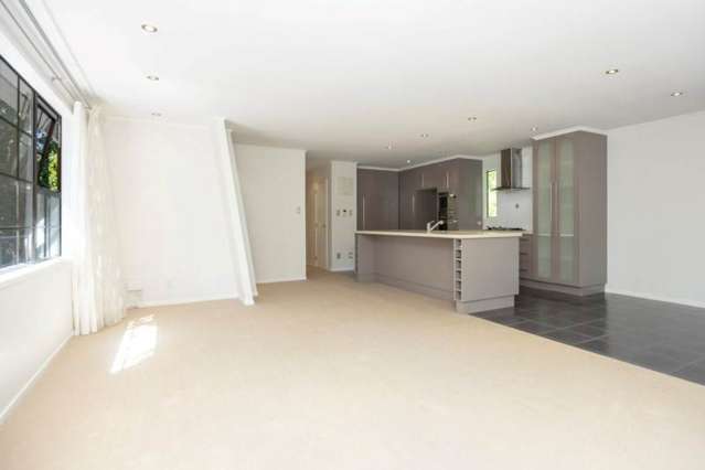 5 Kaurimu Rise Titirangi_1