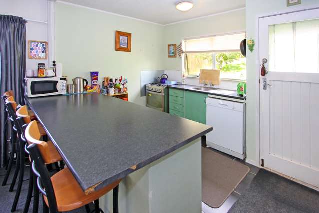 3 Banyan Drive Totara Heights_3