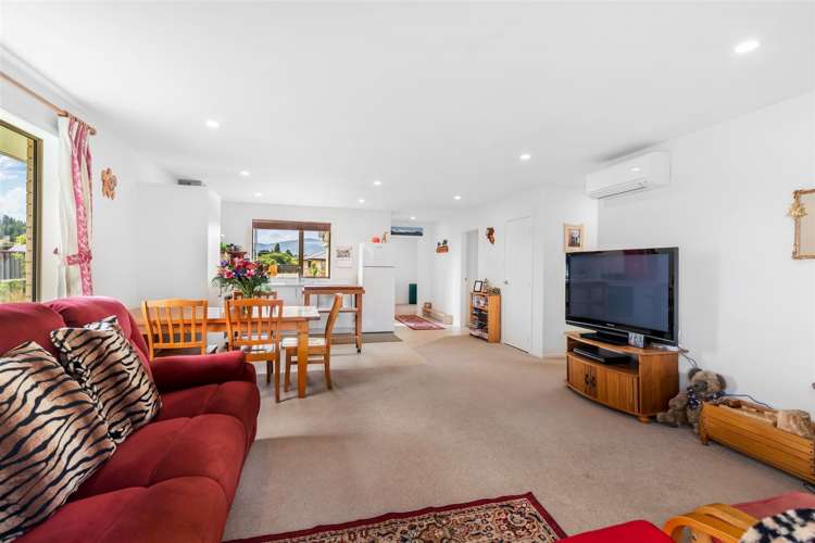 3 Hebbard Court Albert Town_13