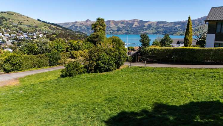29 Settlers Hill Akaroa_8