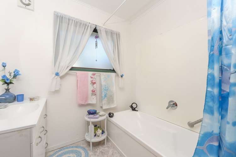 2/195a Henderson Valley Road Henderson_14