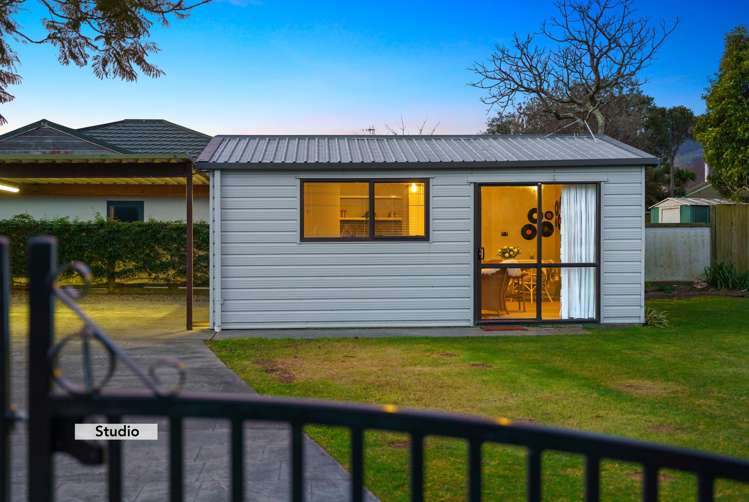 21 Awanui Drive Waikanae_18
