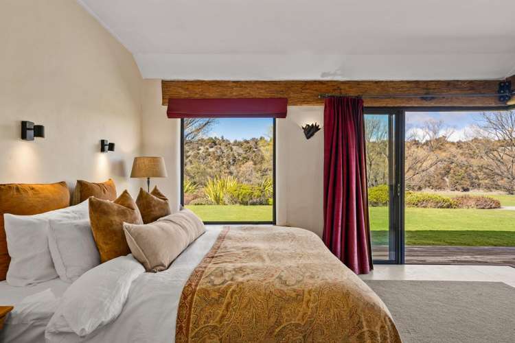 508 Lake Hawea - Albert Town Road Albert Town_30