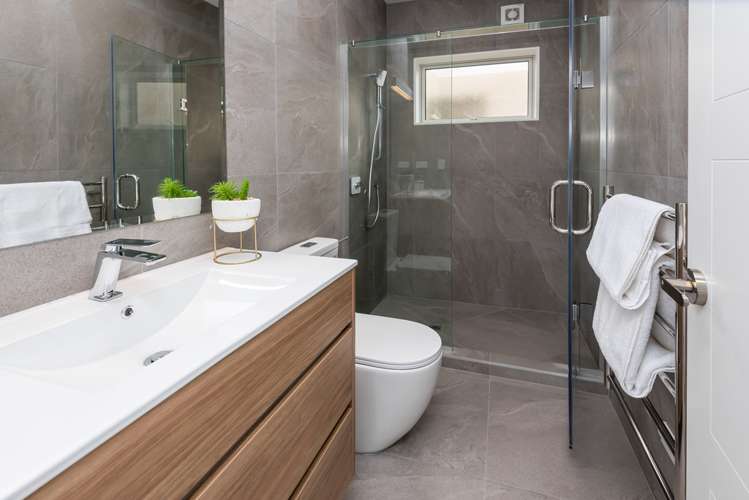 74 Thomas Road Flat Bush_18