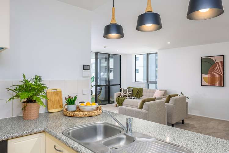 8c/11 Nicholas Street Auckland Central_12
