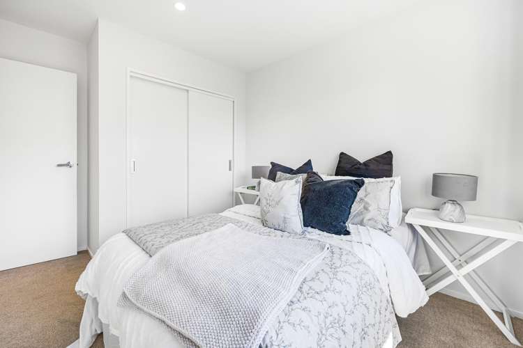 6 Desalt Drive Hobsonville_16