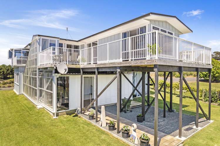 499 Grahams Beach Road Awhitu_46