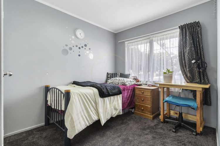 1/11 Volta Place Clendon Park_6