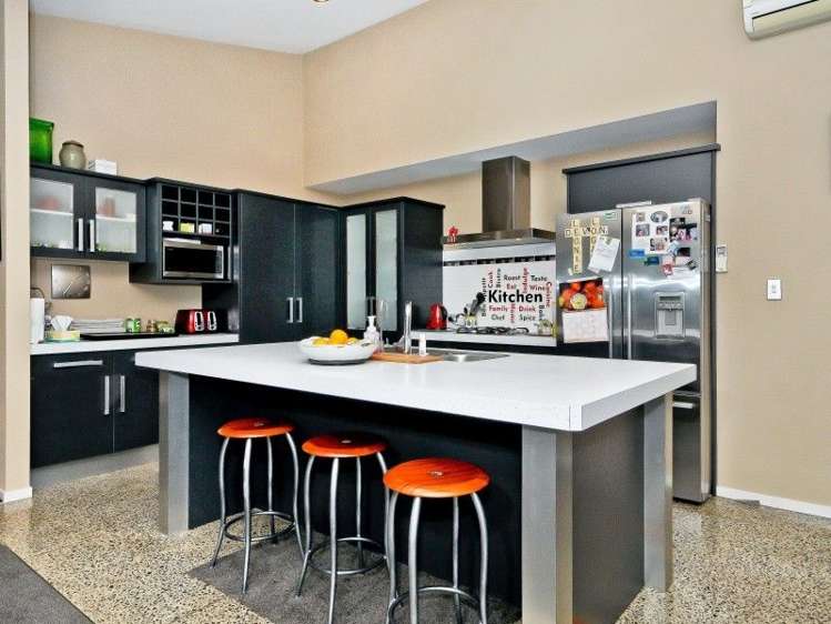 73 Wiltshire Drive Huntington_16