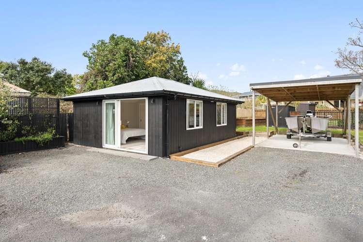 6 Ferndale Drive Kawakawa Bay_13
