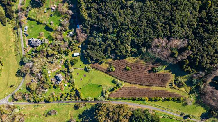 9 Harmans Track Little River_35