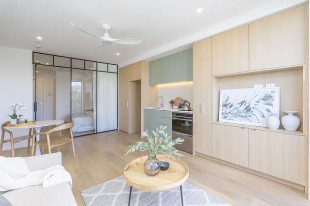 305/2 Finch Street Morningside_1