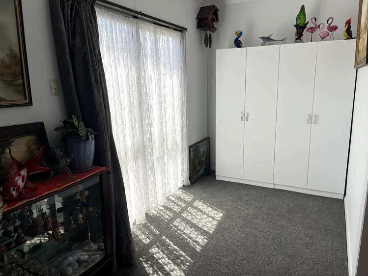 2 Stewart Street Waimangaroa_12