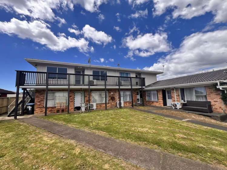 8/74 Walmsley Road 10057_15