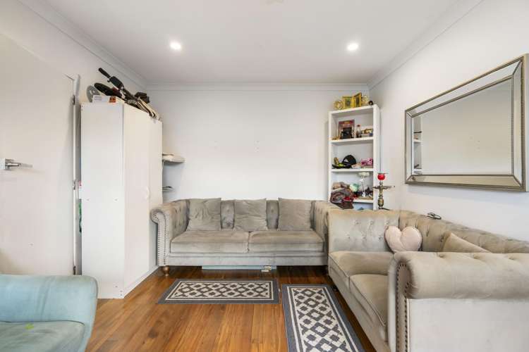 2/2 Overton Road Papatoetoe_3