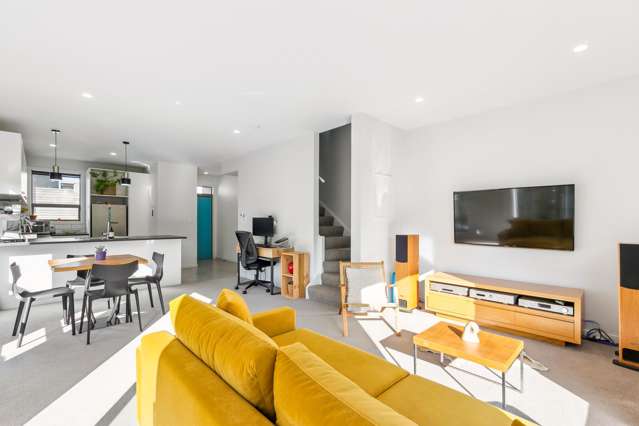 U6/30 Monowai Road Johnsonville_4