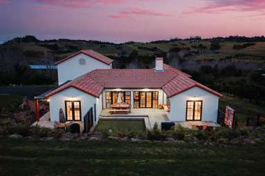 448 King Road_3