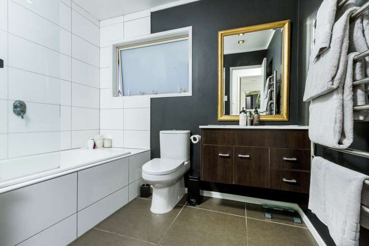 7 Paris Place Birkenhead_7