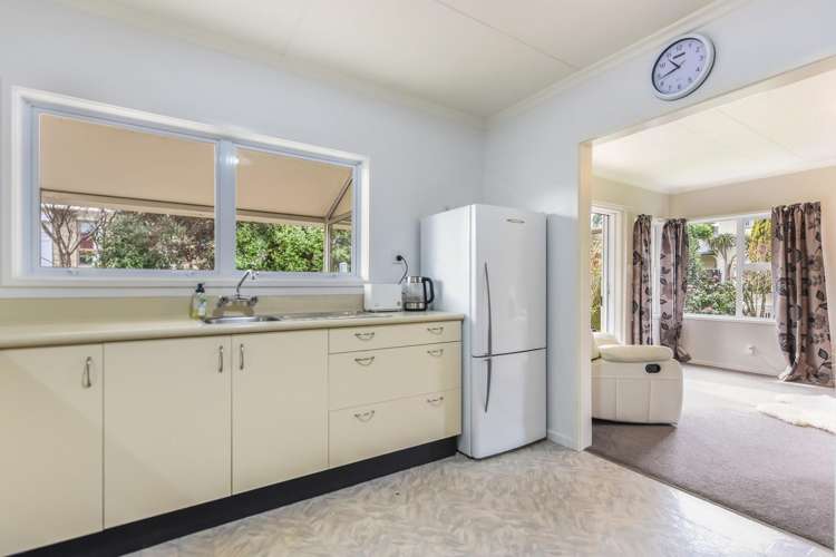 2 Willow Avenue_5