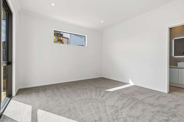 60 & 77 Rongoa Maori Way Pukekohe_23