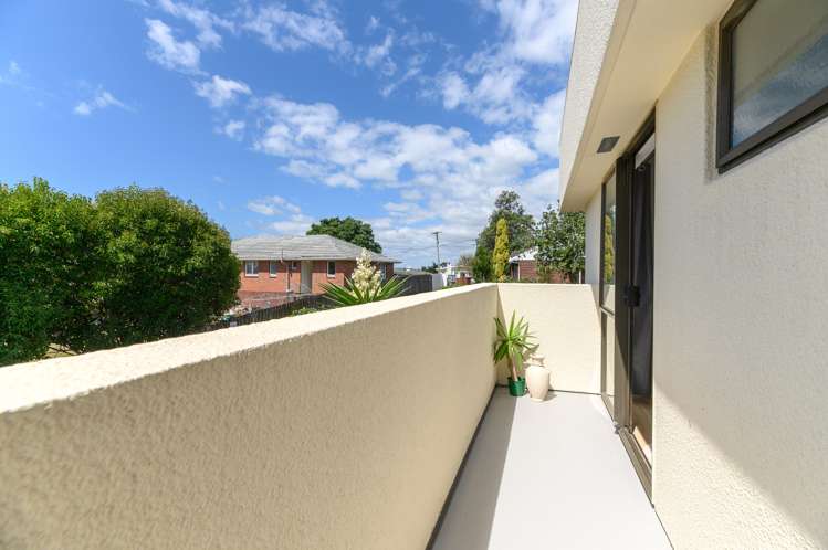 2/24 Eastglen Road Glen Eden_12