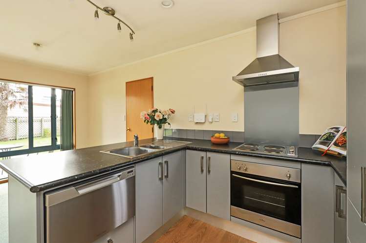 4/411 Eastbourne Street East Hastings_8