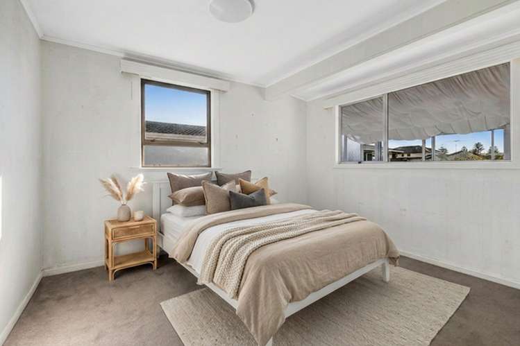 57 Centreway Road Orewa_12