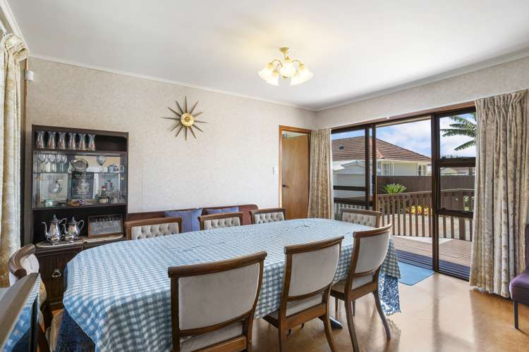 11 Moor Avenue Te Atatu Peninsula_13