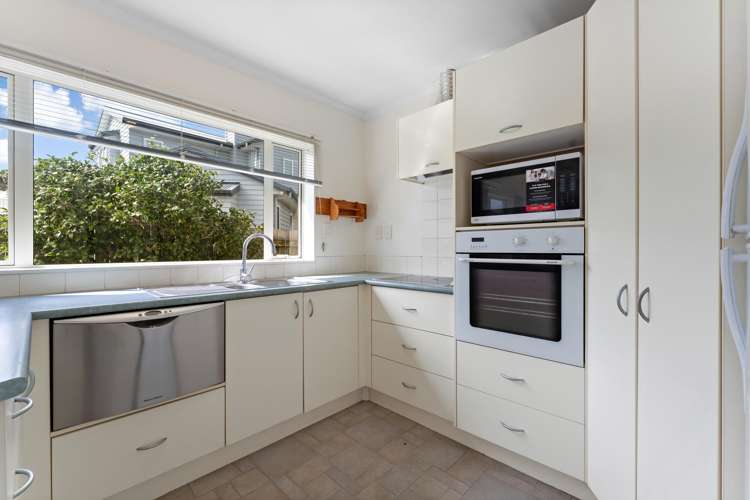 1/64 Riverside Road Orewa_6