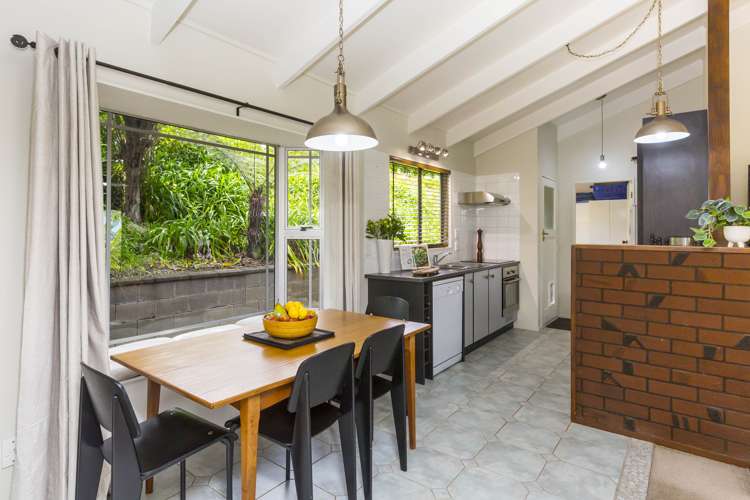 41 Sunnyview Drive Brown Owl_6