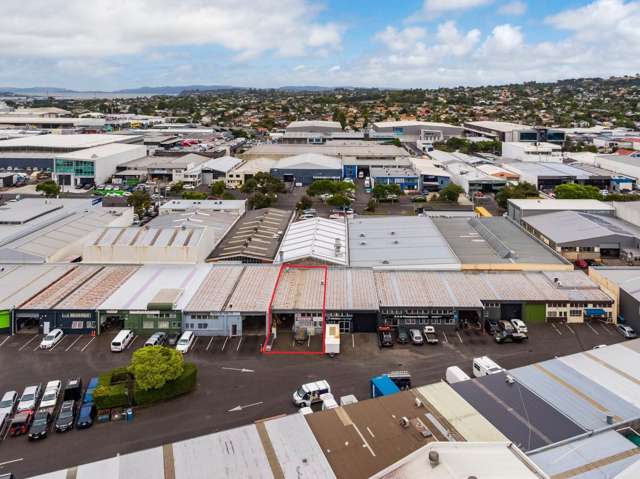 16/10 Olive Road Penrose_1